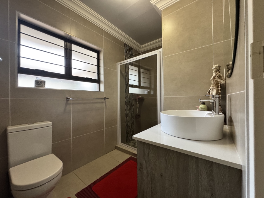 2 Bedroom Property for Sale in Flamwood North West